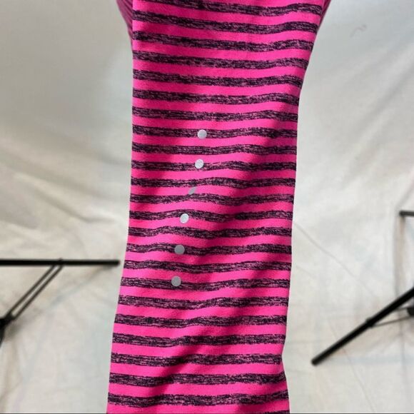 Ladies Nike Running Dri-Fit Long Sleeved 1/4 Zipper Top Pink and Grey Striped XS - Picture 12 of 16